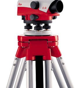 Niveles Leica NA700